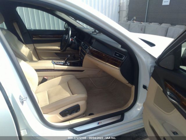 WBAYA8C51ED825287 BMW 7 Series 750i