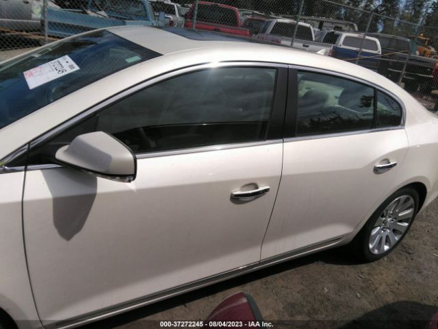 1G4GC5G38EF113455 Buick Lacrosse Leather