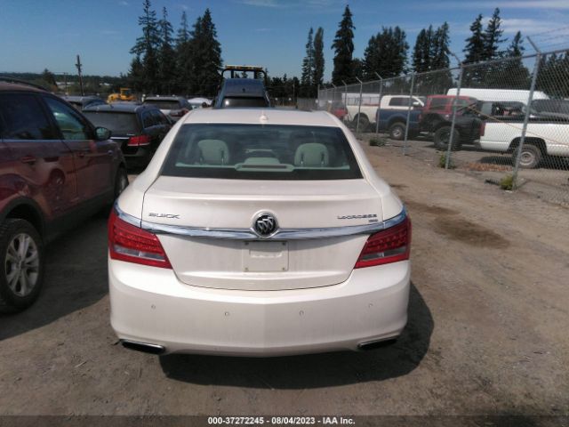 1G4GC5G38EF113455 Buick Lacrosse Leather