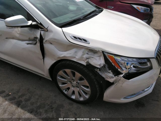 1G4GC5G38EF113455 Buick Lacrosse Leather