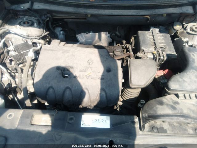 2018 MITSUBISHI OUTLANDER JA4AD2A36JZ002002 Photo 9