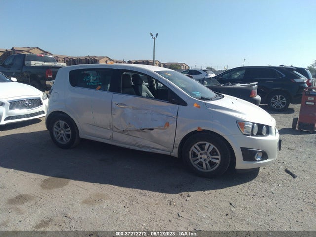 Chevrolet SONIC LTZ 2015 1G1JE6SB8F4134160 Image 13
