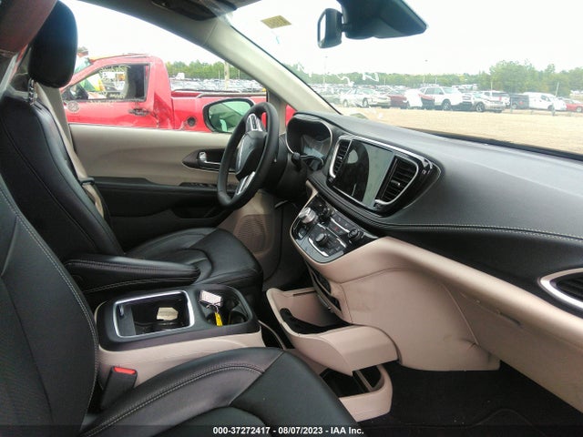 2C4RC1BG8NR155911 Chrysler Pacifica Touring L