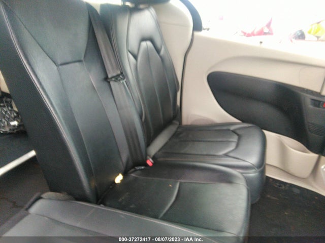 2C4RC1BG8NR155911 Chrysler Pacifica Touring L
