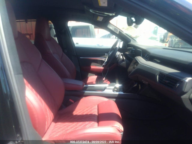 2022 AUDI E-TRON S WA1VCBGE2NB033985 Photo 4