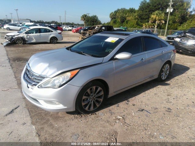 2012 HYUNDAI SONATA 2.4L SE VIN: 5NPEC4AC3CH385106