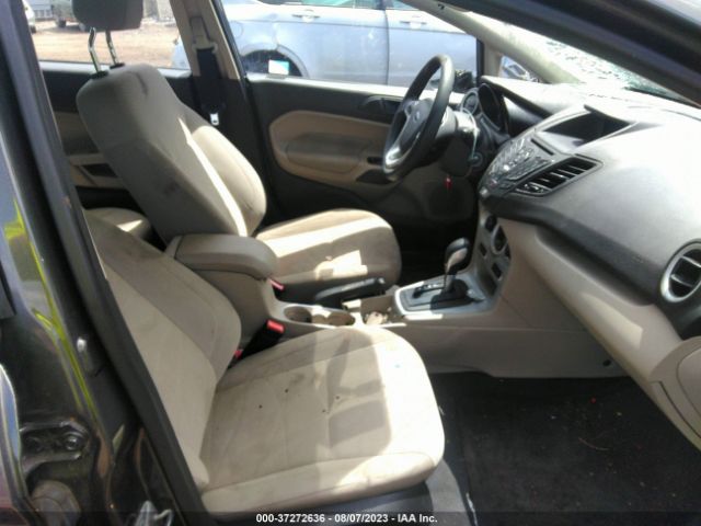 3FADP4BJ1HM122312 Ford FIESTA SE