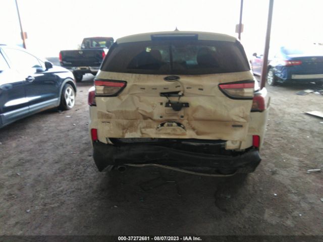 1FMCU0BZ3MUB13190 Ford Escape Se Hybrid