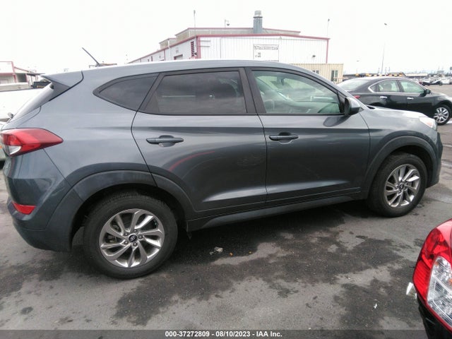 Hyundai TUCSON SE 2018 KM8J23A49JU628744 Image 4