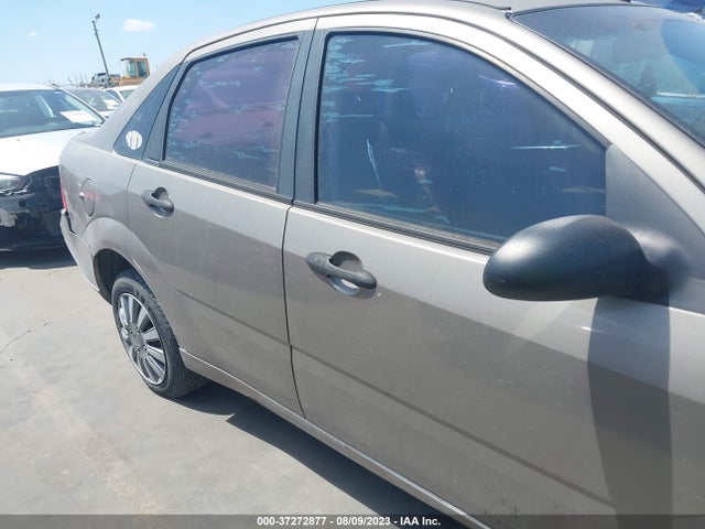 2005 FORD FOCUS S/SE/SES VIN: 1FAFP34N65W318213
