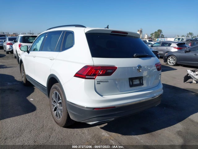 3VV2B7AX7LM124681 Volkswagen Tiguan Se/sel/se R-line Black
