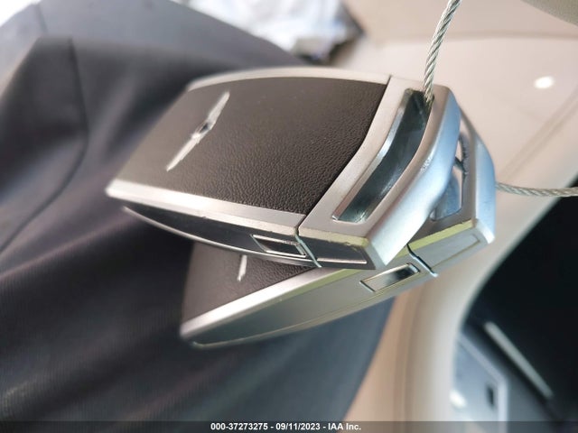 Genesis G70 2019 KMTG34LE5KU013585 Image 11