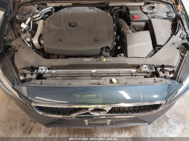 7JR102FK9MG093883 Volvo S60 T5 Momentum