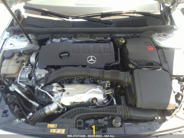 WDD3G4EB4KW012703 Mercedes-Benz A-class A 220