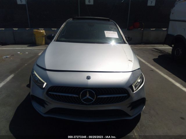 WDD3G4EB4KW012703 Mercedes-Benz A-class A 220