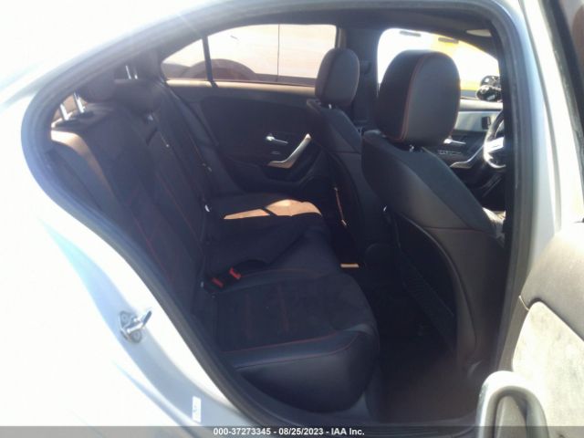 WDD3G4EB4KW012703 Mercedes-Benz A-class A 220