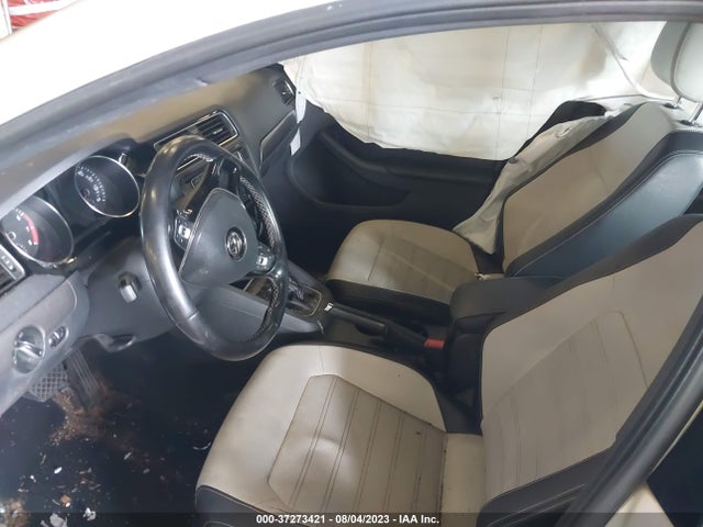 3VWD17AJ6GM343947 Volkswagen Jetta Sedan 1.8t Sport