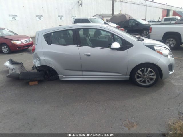 Chevrolet Spark Ev Lt 2016 KL8CL6S01GC598024 Image 12
