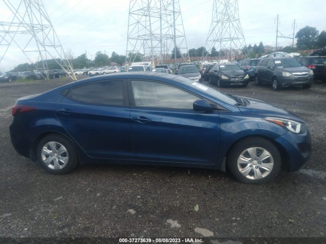 Hyundai ELANTRA SE 2016 5NPDH4AE5GH665498 Image 13