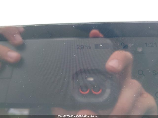 5YJ3E1EA8PF606972 Tesla MODEL 3