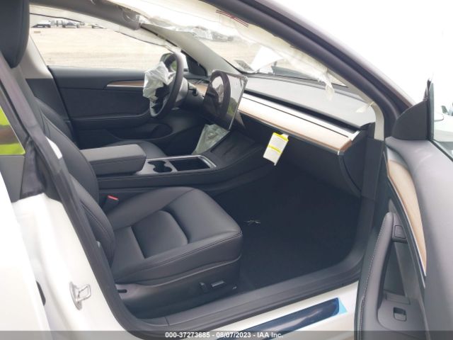 5YJ3E1EA8PF606972 Tesla MODEL 3