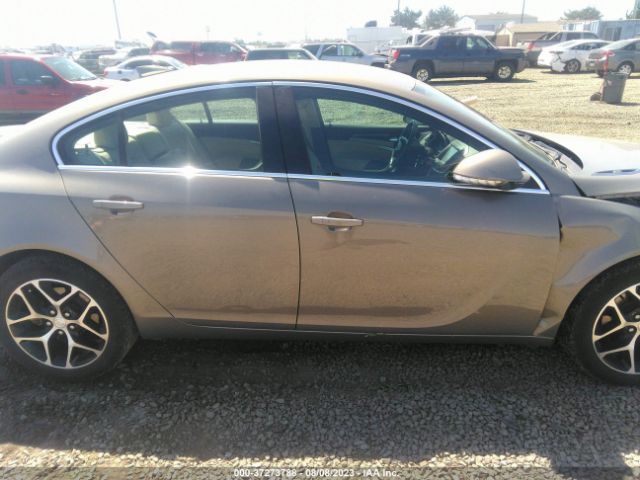 2G4GL5EX4H9125296 Buick Regal Sport Touring