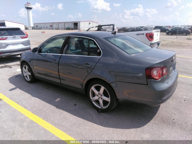 2009 VOLKSWAGEN JETTA SEDAN TDI VIN: 3VWAL71K99M040511