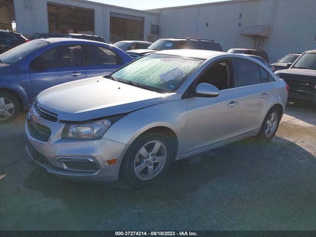 Chevrolet CRUZE LT 2015 1G1PC5SB3F7299851 Image 2