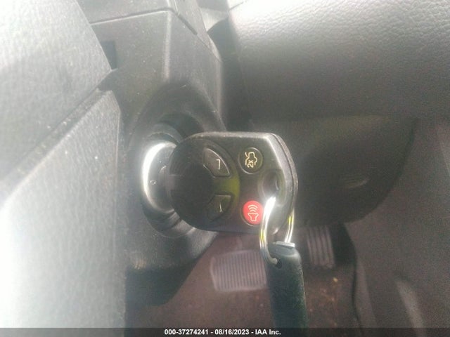 2013 FORD FOCUS SE VIN: 1FADP3K24DL325399