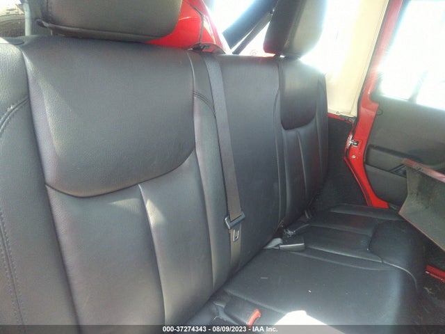 1C4HJWEG7EL324254 Jeep Wrangler Unlimited Altitude