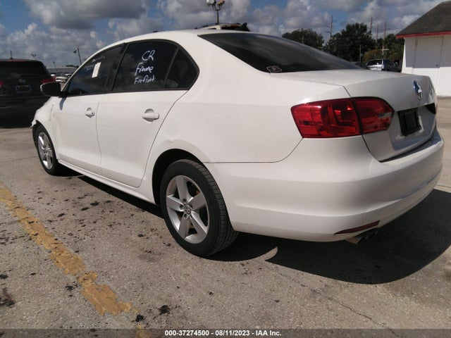 2011 VOLKSWAGEN JETTA SEDAN TDI VIN: 3VWLL7AJ8BM116998