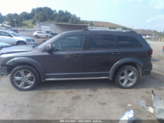 3C4PDDGG8HT542359 Dodge Journey Crossroad