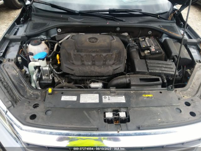 1VWMA7A31LC001819 Volkswagen Passat 2.0t R-line