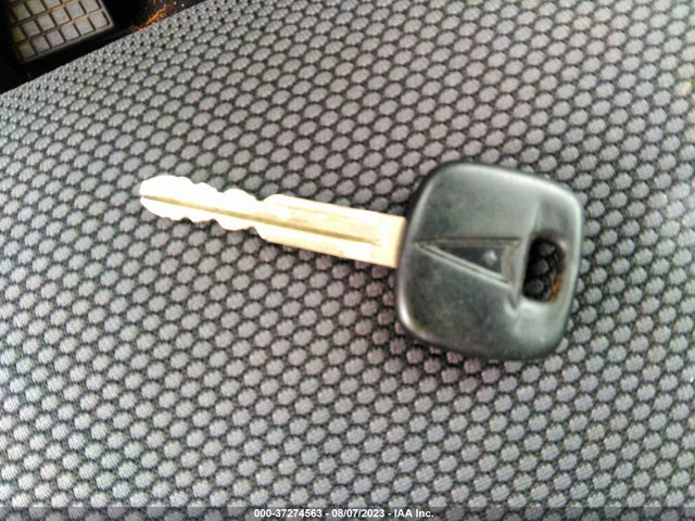 2003 PONTIAC VIBE VIN: 5Y2SL62833Z461442