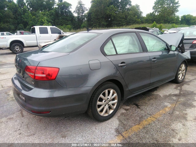 3VWD17AJ9FM310293 Volkswagen Jetta Sedan 1.8t Se