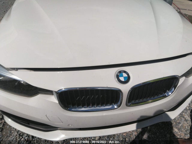 WBA8A9C52GK618377 BMW 3 Series 320i
