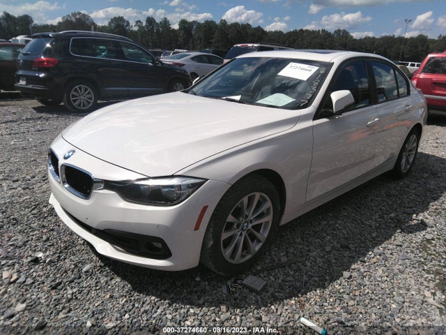 WBA8A9C52GK618377 BMW 3 Series 320i