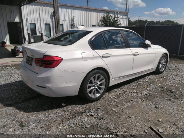 WBA8A9C52GK618377 BMW 3 Series 320i