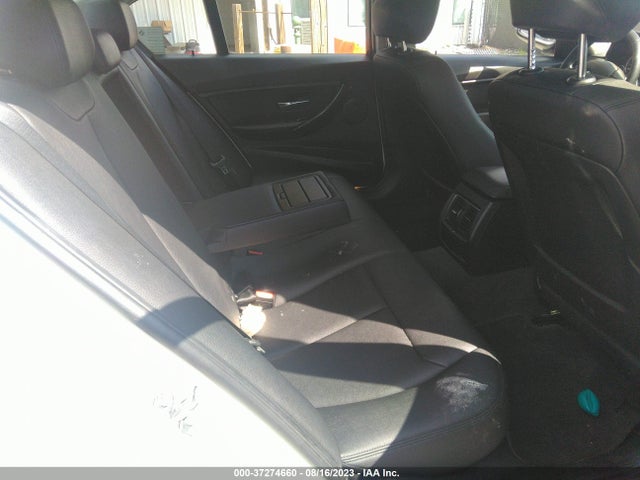 WBA8A9C52GK618377 BMW 3 Series 320i