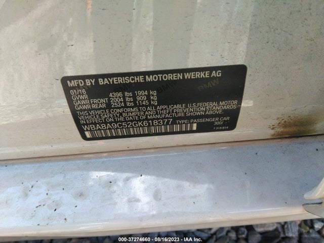 WBA8A9C52GK618377 BMW 3 Series 320i