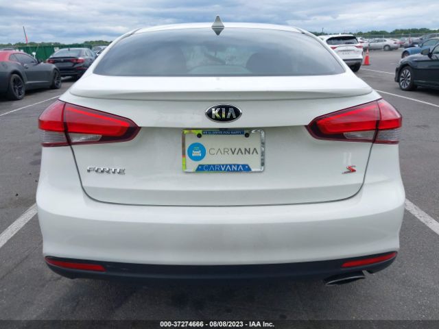 3KPFL4A79JE186117 KIA FORTE S
