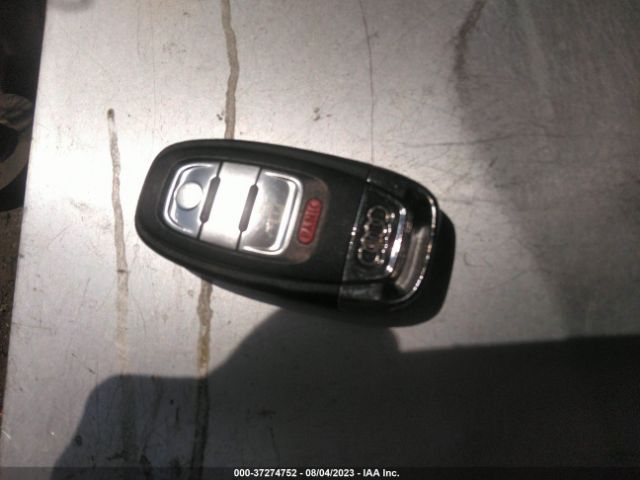 WAUFFBFL8FN004912 Audi A4 2.0t Premium