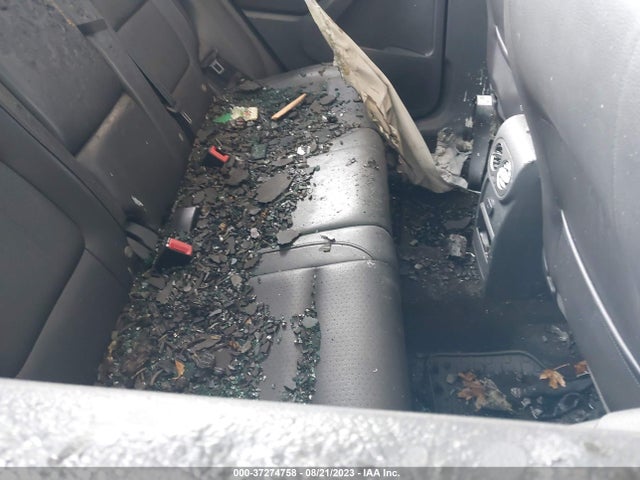 2013 VOLKSWAGEN TIGUAN SE W/SUNROOF & NAV VIN: WVGBV3AX4DW613261