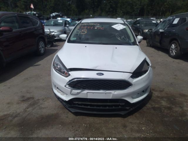 1FADP3K25HL286294 Ford FOCUS SE