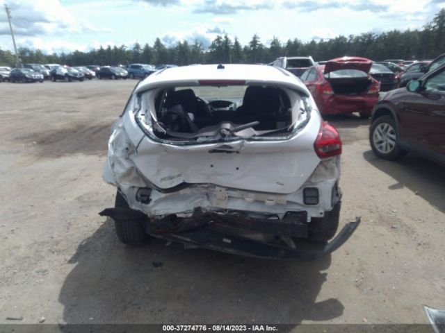 1FADP3K25HL286294 Ford FOCUS SE