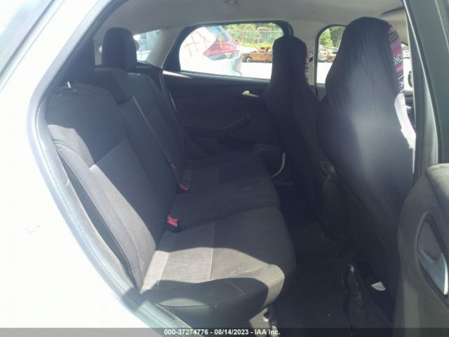 1FADP3K25HL286294 Ford FOCUS SE