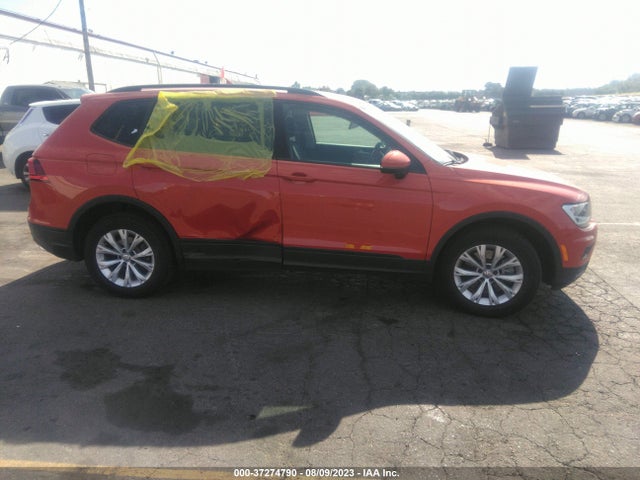 3VV0B7AXXKM112966 Volkswagen TIGUAN S