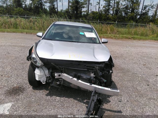KNDCB3LC2J5112043 KIA NIRO FE