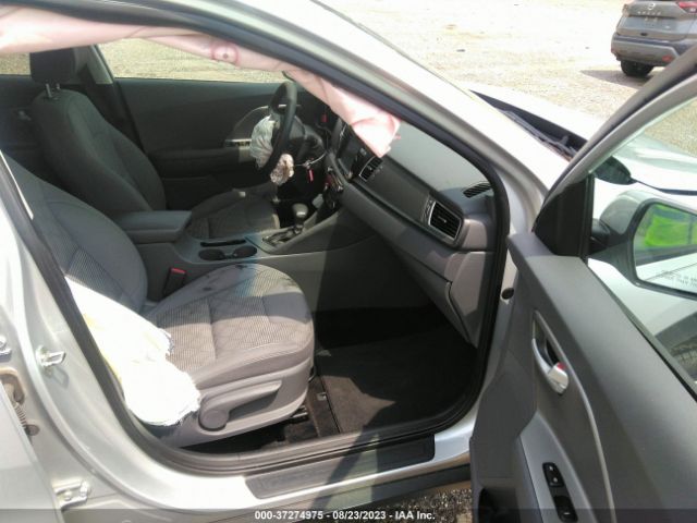 KNDCB3LC2J5112043 KIA NIRO FE