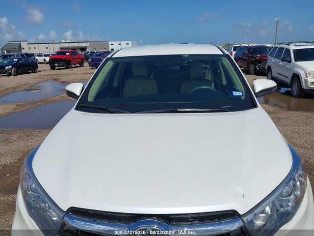 Toyota Highlander Le 2016 5TDZKRFH4GS171327 Image 6